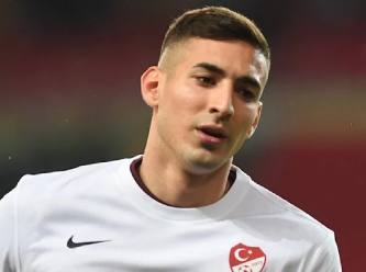 Mert Müldür Fenerbahçe için yola çıktı