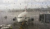 Almanya yağışlara teslim; Frankfurt Havalimanı’nı su bastı