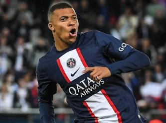 Real Madrid'e transfer olacağı söylentileri vardı: Kylian Mbappe Barcelona'da