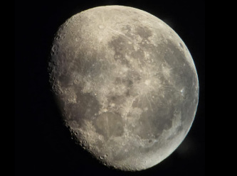 Aya çarpan Rus uzay aracı Luna-25, 10 metrelik krater açtı