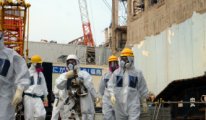 Japonya radyoaktif suyu okyanusa boşaltmaya başladı