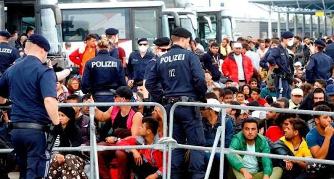 İtalya ile Almanya arasında sığınmacı gerilimi