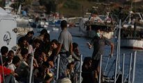 İtalyan adaya bir günde 6 bin 800 göçmen çıktı