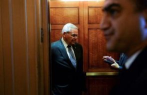 Türkiye karşıtlığıyla bilinen ABD’li senatör Menendez'e ‘rüşvet’ suçlaması