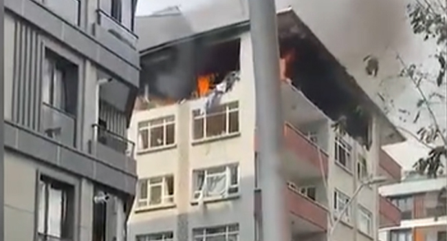 İstanbul'da patlama; Ölü ve yaralılar var