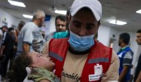 Gazze'de binlerce hasta hastanelerde ölümle burun buruna