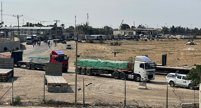 Mısır, BM yardım kamyonlarını Gazze'ye göndermeyi kabul etti