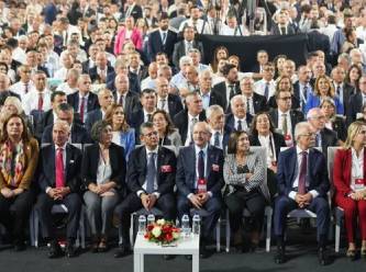 CHP Kurultayı'nda oy verme işlemi tamamlandı, oylar sayılıyor