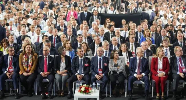 Eski CHP liderinden net mesaj: 'O isim dışında kimse kabul edilemez'