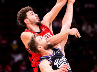 Alperen Şengün kariyer rekoru kırdı: Geceye damga vurdu