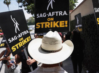 Hollywood tarihinin en uzun grevinde anlaşma sağlandı