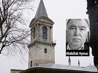 Adalet Kulesi ve Söğüt Ağacı