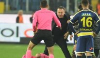 Skandal olay: Süper Lig maçının ardından hakeme yumruklu tekmeli saldırı