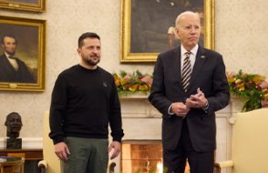 Biden ve Zelenski, Beyaz Saray'da bir araya geldi