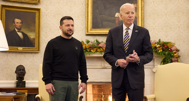 Biden ve Zelenski, Beyaz Saray'da bir araya geldi