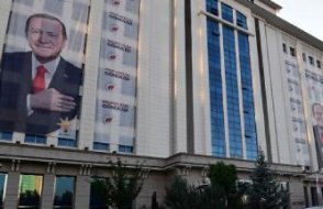 AKP'de olaylı kongre! İl başkanı istifa etti, yöneticiler gözaltına alındı