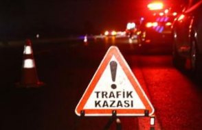 Antalya'da zincirleme kaza: Belediye ve otel personeli taşıyan araçlar çarpıştı