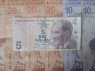 TL, batık ülkenin parası karşısında bile değer kaybetti
