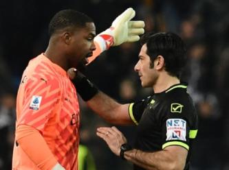 Milan kalecisi Mike Maignan'a Udinese tribünlerinden ırkçı saldırı