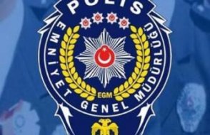 Göreve başlamadan tekrar tayin edildi