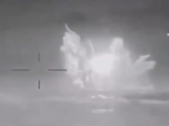 Karadeniz'de sıcak saatler: Ukrayna, Rus gemisini vurdu