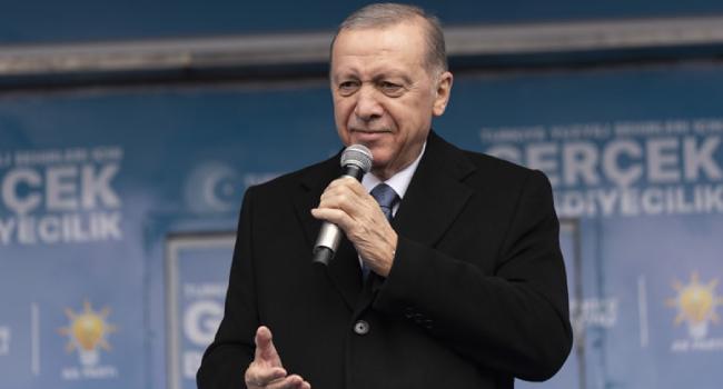 Erdoğan Batman’da aklı İstanbul’da: Batmanlıdan Kurum’a oy istedi