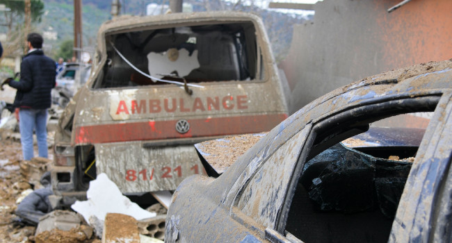 İsrail, Lübnan'daki sağlık ocağına saldırdı: 7 ölü