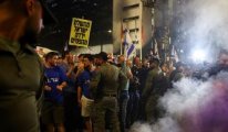 İsrail'de hükümet karşıtı gösterilerde araç eylemcilerin arasına daldı: 3 yaralı