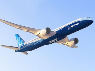 Boeing'de yeni kriz: Uçağın tekerleği koptu