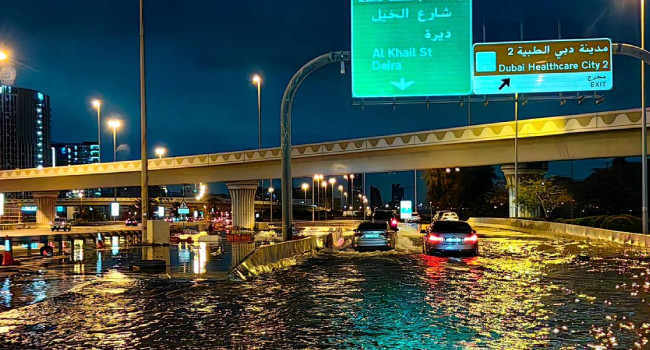 Dubai'deki sele 'bulut tohumlaması' mı neden oldu?