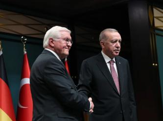 Alman basınından Steinmeier'e hem övgü hem eleştiri