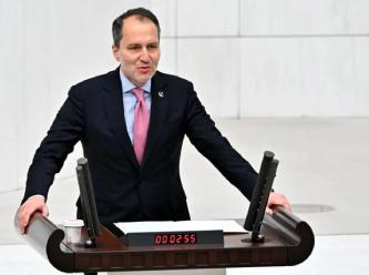 AKP'ye resti çekmişti! Yeniden Refah Partisi lideri Erbakan, diğer partilere de kapıyı kapattı