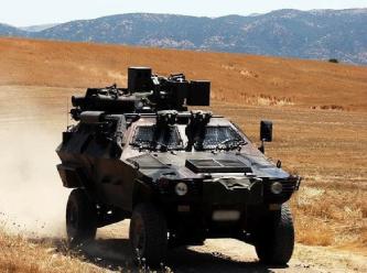 Askeri araç devrildi: 2 şehit, 2 yaralı