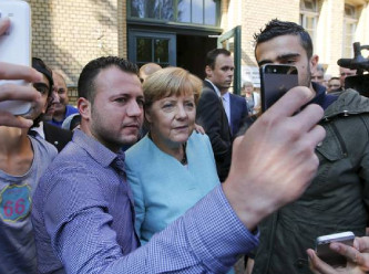 Almanya'ya gelen mültecilerin çoğunluğu işgücüne katıldı