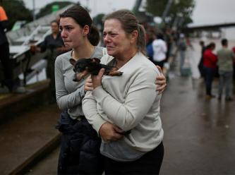 Ülke felaketi yaşıyor: Çok sayıda ölü ve kayıp var