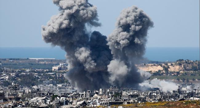 İsrail Gazze Şeridi'nin kuzeyinde hastane çevresini vurdu