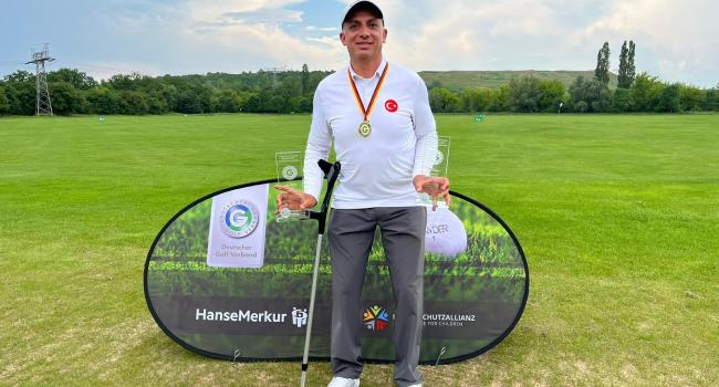 Milli golfçü Mehmet Kazan şampiyon oldu