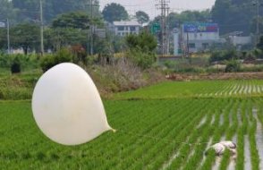 Kore'de balon savaşlarının ardından şimdi de hoparlör kavgası