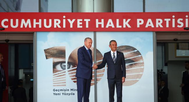 Erdoğan’dan Özgür Özel’e Kıbrıs daveti