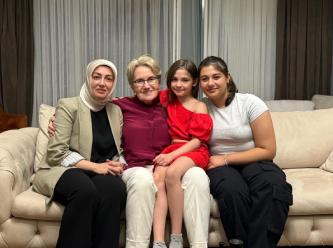 Ayşe Ateş'ten Meral Akşener'e ziyaret