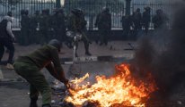 Kenya'da vergi protestosu: Parlamento ateşe verildi, 5 kişi öldü!