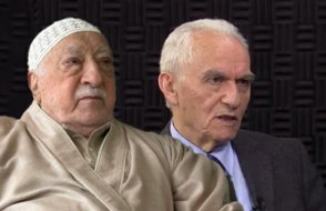 Fethullah Gülen Hocaefendi'den vefat eden Yaşar Yakış için taziye