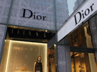 Moda devi Dior ve Armani'ye kayyum atandı