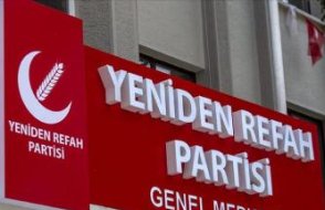 Yeniden Refah Partisi'nden istifalara tepki: 'Önlerini kesin!'