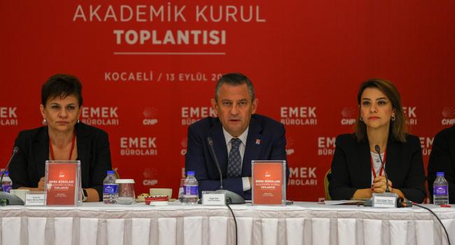 Özel'den '2025 Kasım' çağrısı: Yoksa kapımızı çalmayın