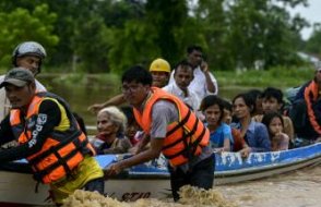 Vietnam'ı yıkıp geçen Yagi Tayfunu Myanmar'ı da vurdu: En az 74 ölü