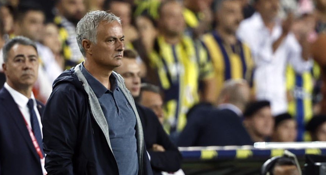 Mourinho stadı neden terk etti: Flaş Ali Koç iddiası!