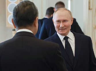 Yarı resmi BDT zirvesi St. Petersburg’da yapıldı