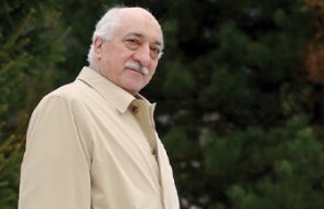 Muhterem Fethullah Gülen Hocaefendi Hakk'a yürüdü