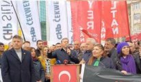 CHP 'demokrasi nöbeti'nde: 'Kayyım atayacağınıza uyuşturucu baronları ile mücadele edin'